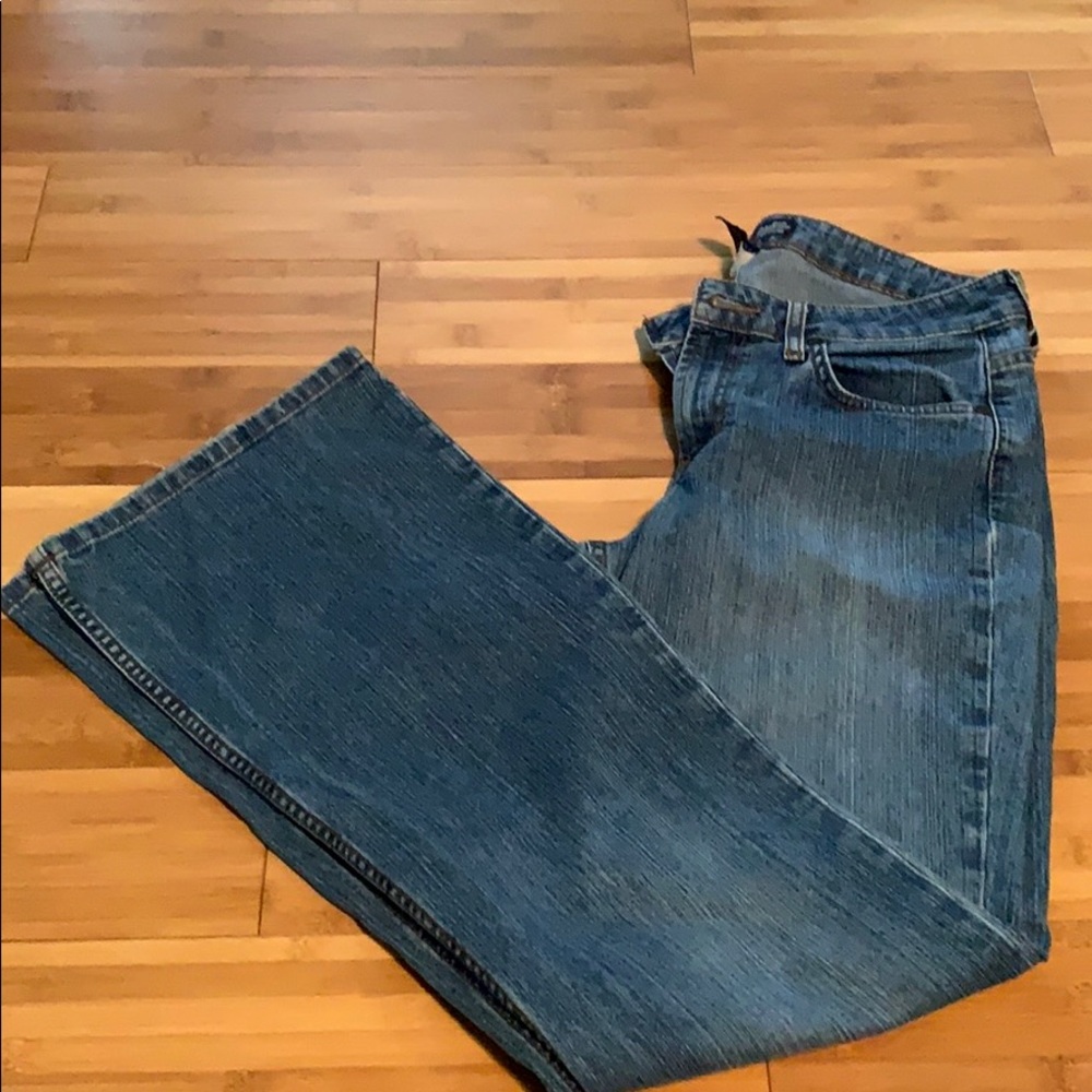 Baggy jeans